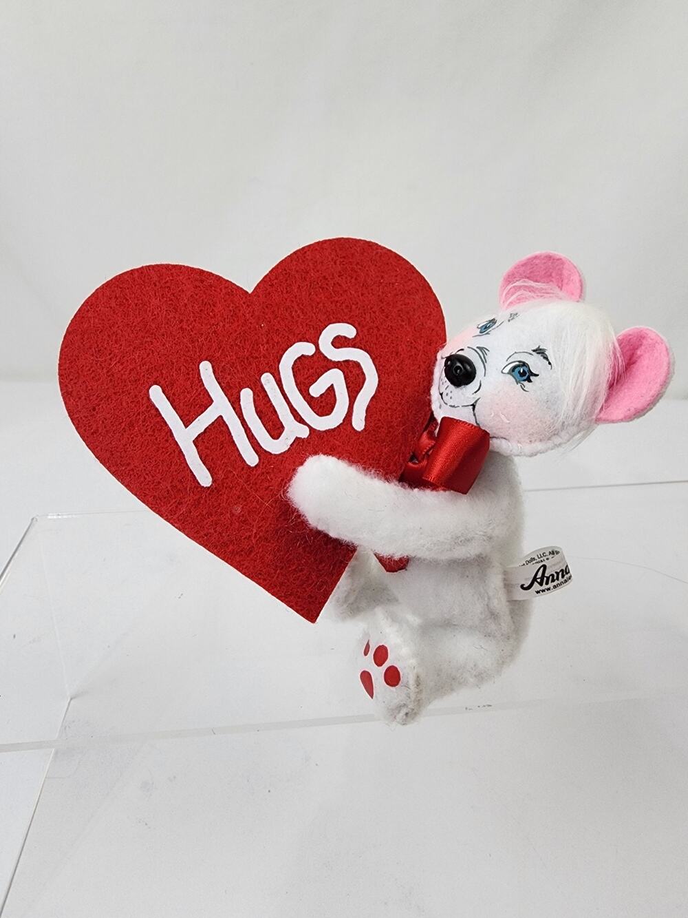 Annalee Dolls Valentine's 6" White Bear Red Heart Hugs # 100518 - 2018